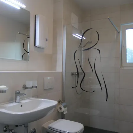 Ankerplatz Apartment *
